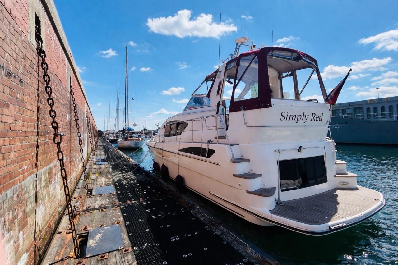 Broom 370