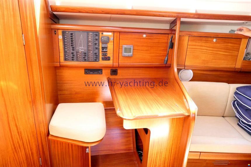 Delphia 37