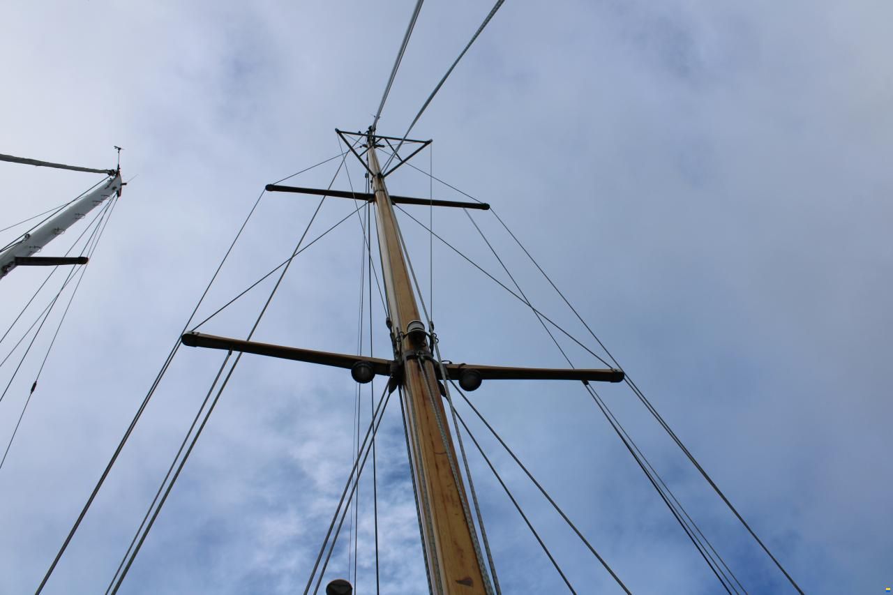 Baron van Ho&euml;vell-One Off Ketch