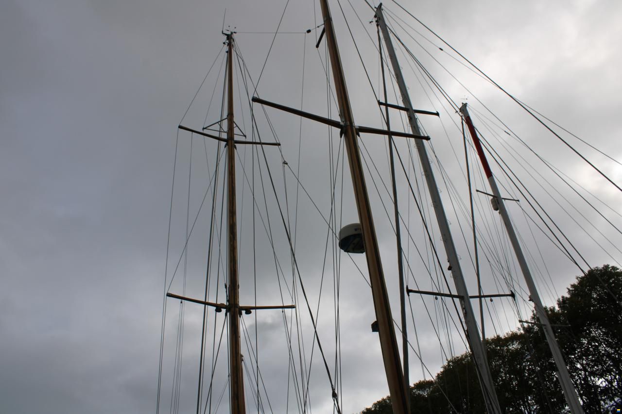 Baron van Ho&euml;vell-One Off Ketch