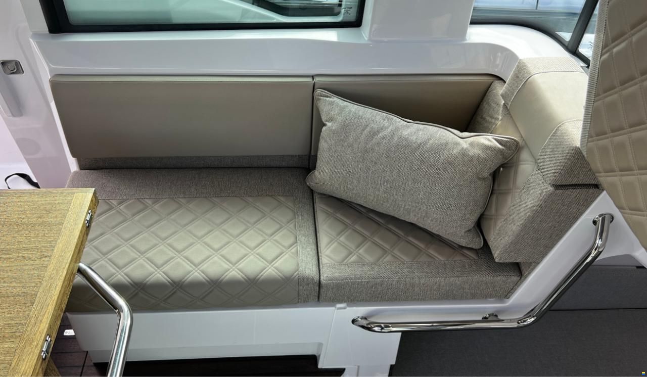 Axopar 37 XC BRABUS Line