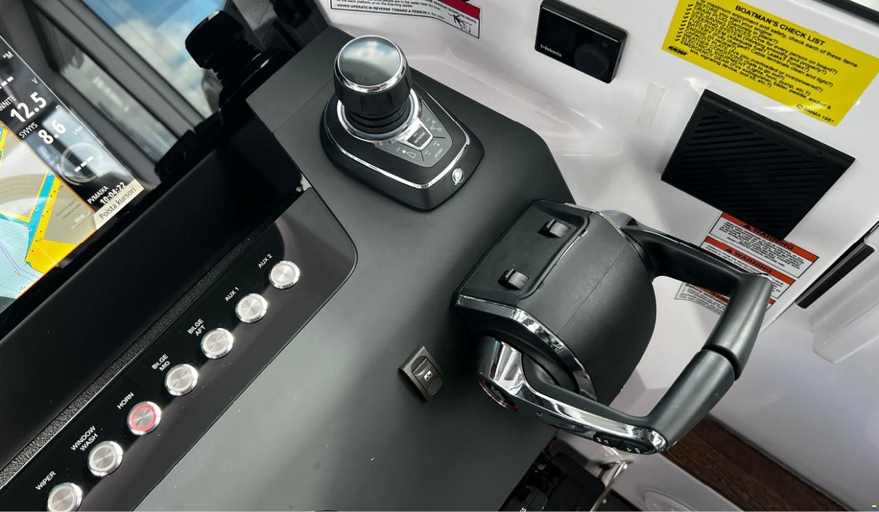 Axopar 37 XC BRABUS Line
