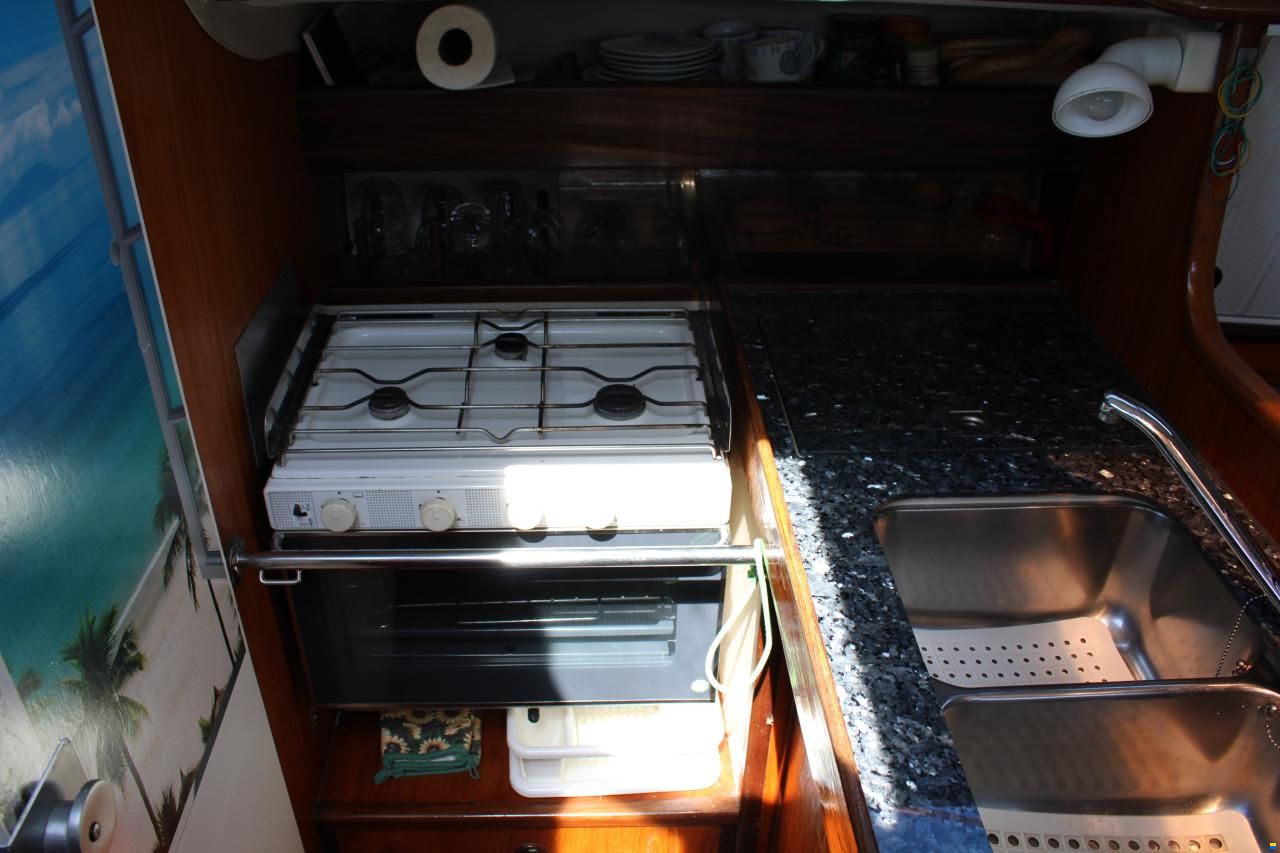 Beneteau 30.5 First