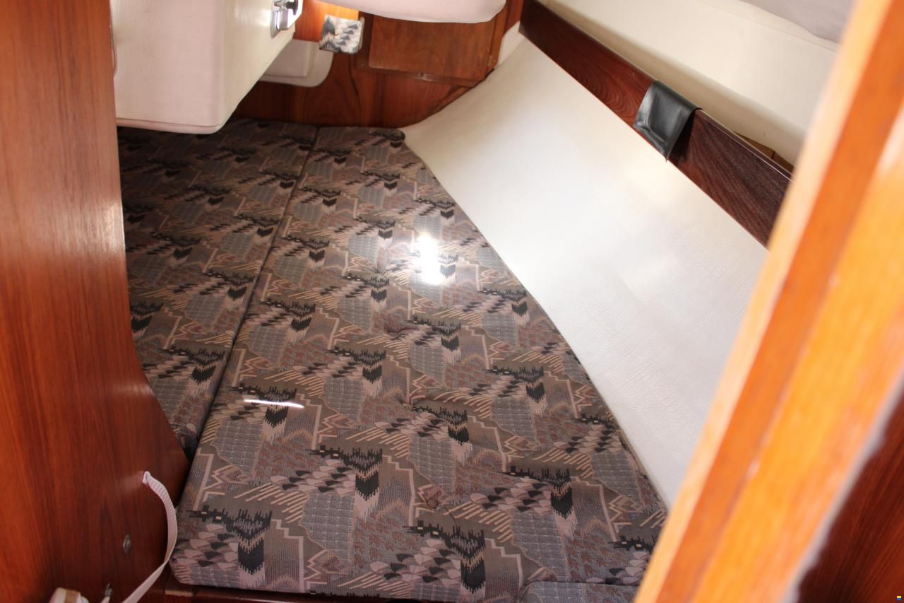Beneteau 30.5 First