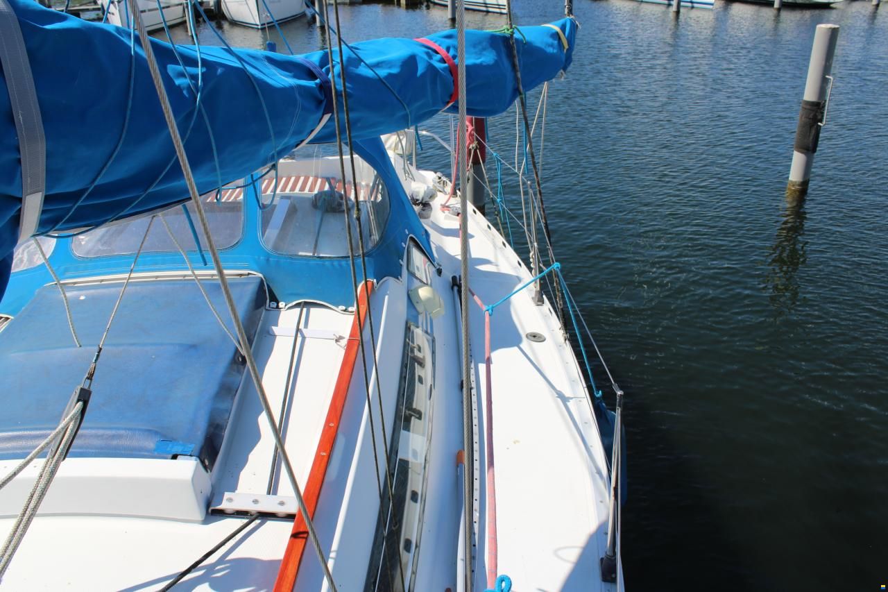 Beneteau 30.5 First