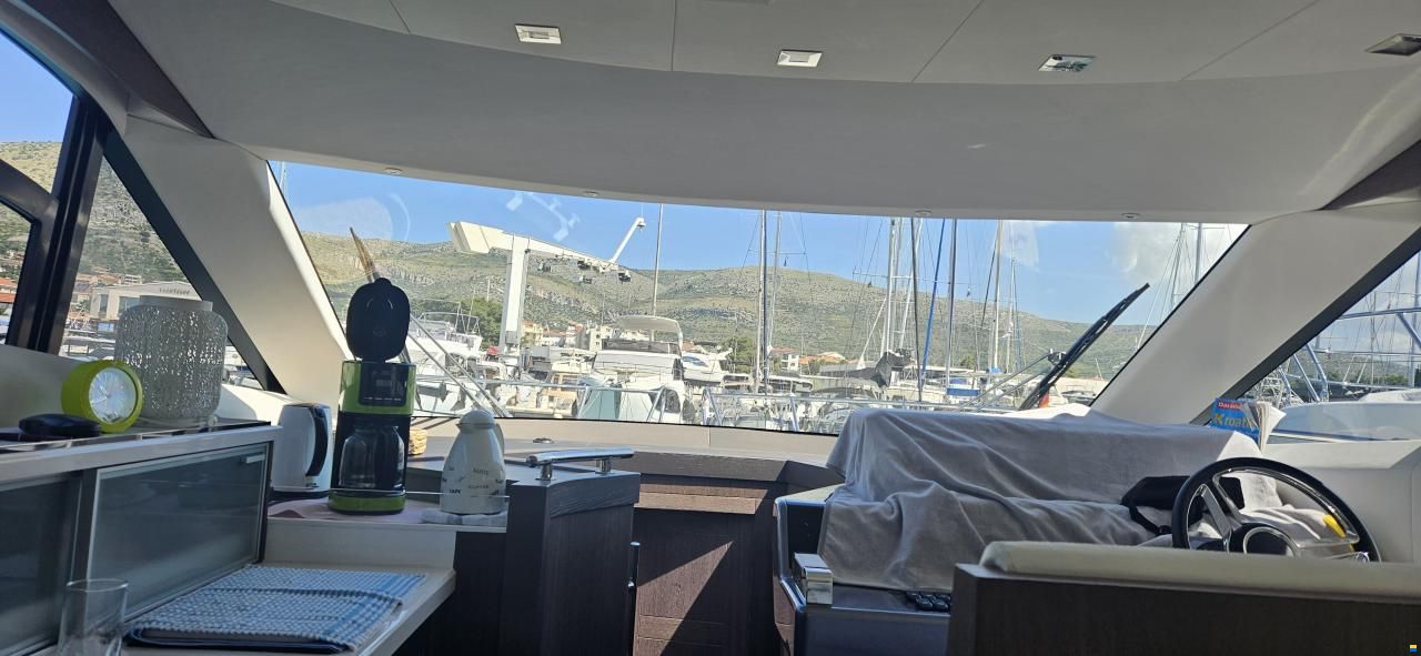 Galeon 420 FLY