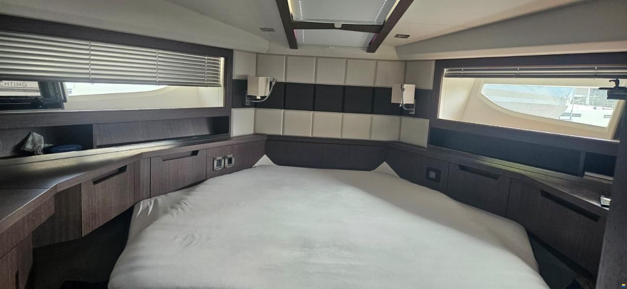 Galeon 420 FLY