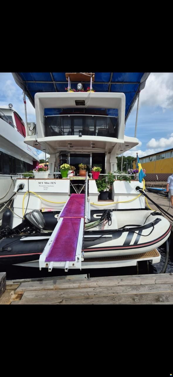 Astondoa 58 GL