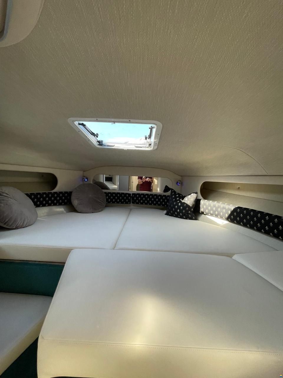 Sea Ray Sundancer 290/290DA