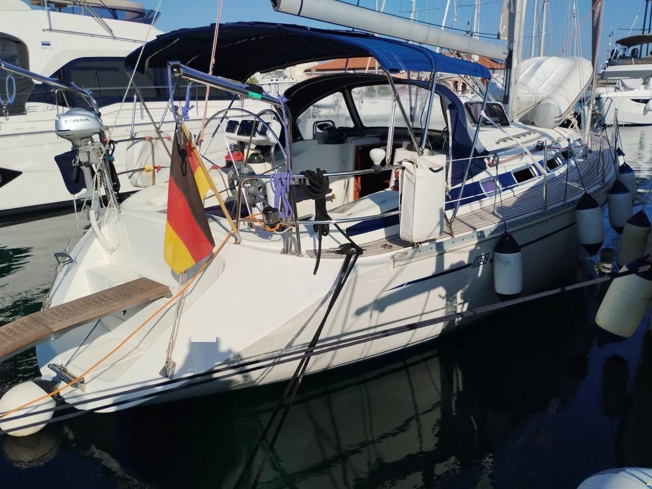 Elan 381