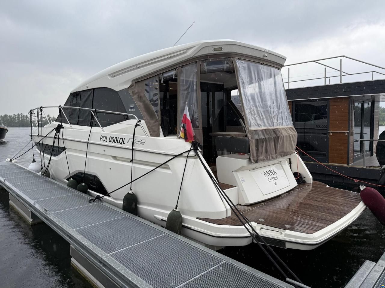 Bavaria R40 Coupe