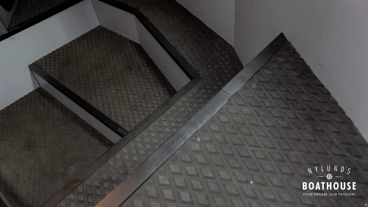 Marell M12