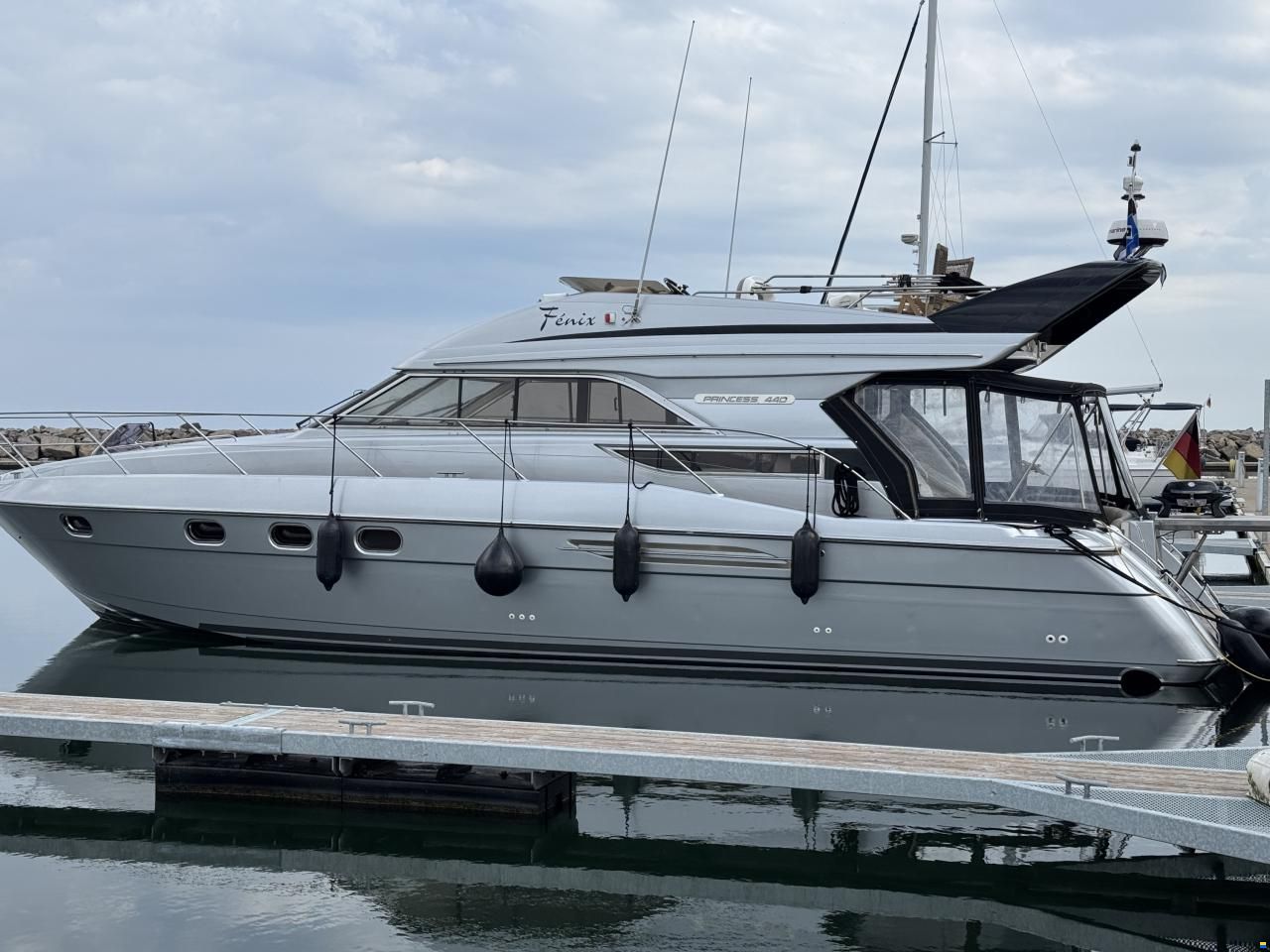 Princess 440