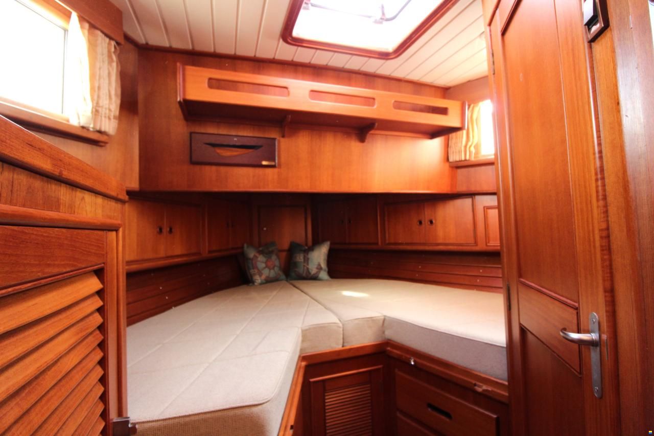 Grand Banks 42 Classic