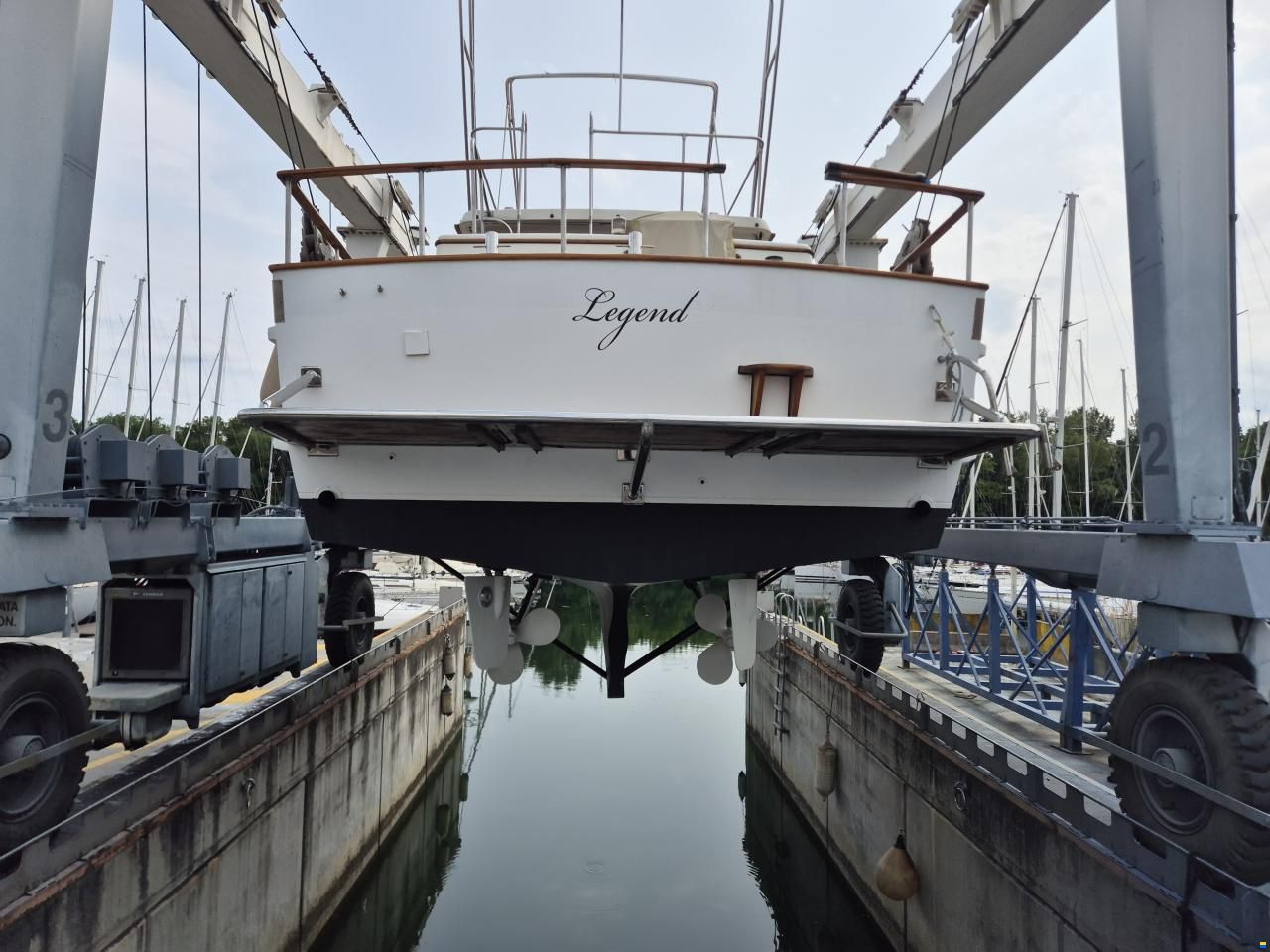 CHB Yachts CHB 35