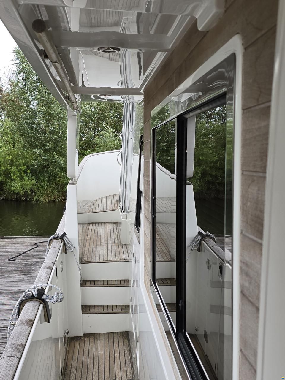 Beneteau Swift Trawler 52