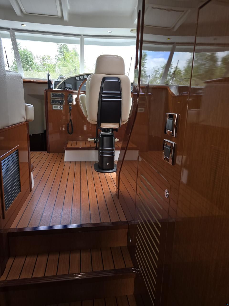 Beneteau Swift Trawler 52