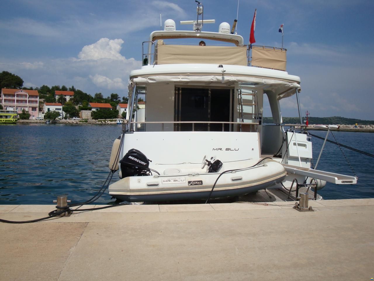 Beneteau Swift Trawler 52