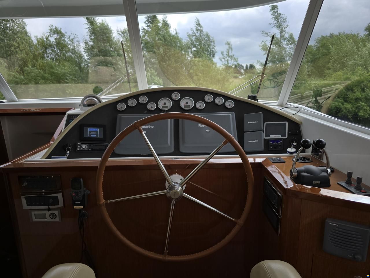 Beneteau Swift Trawler 52