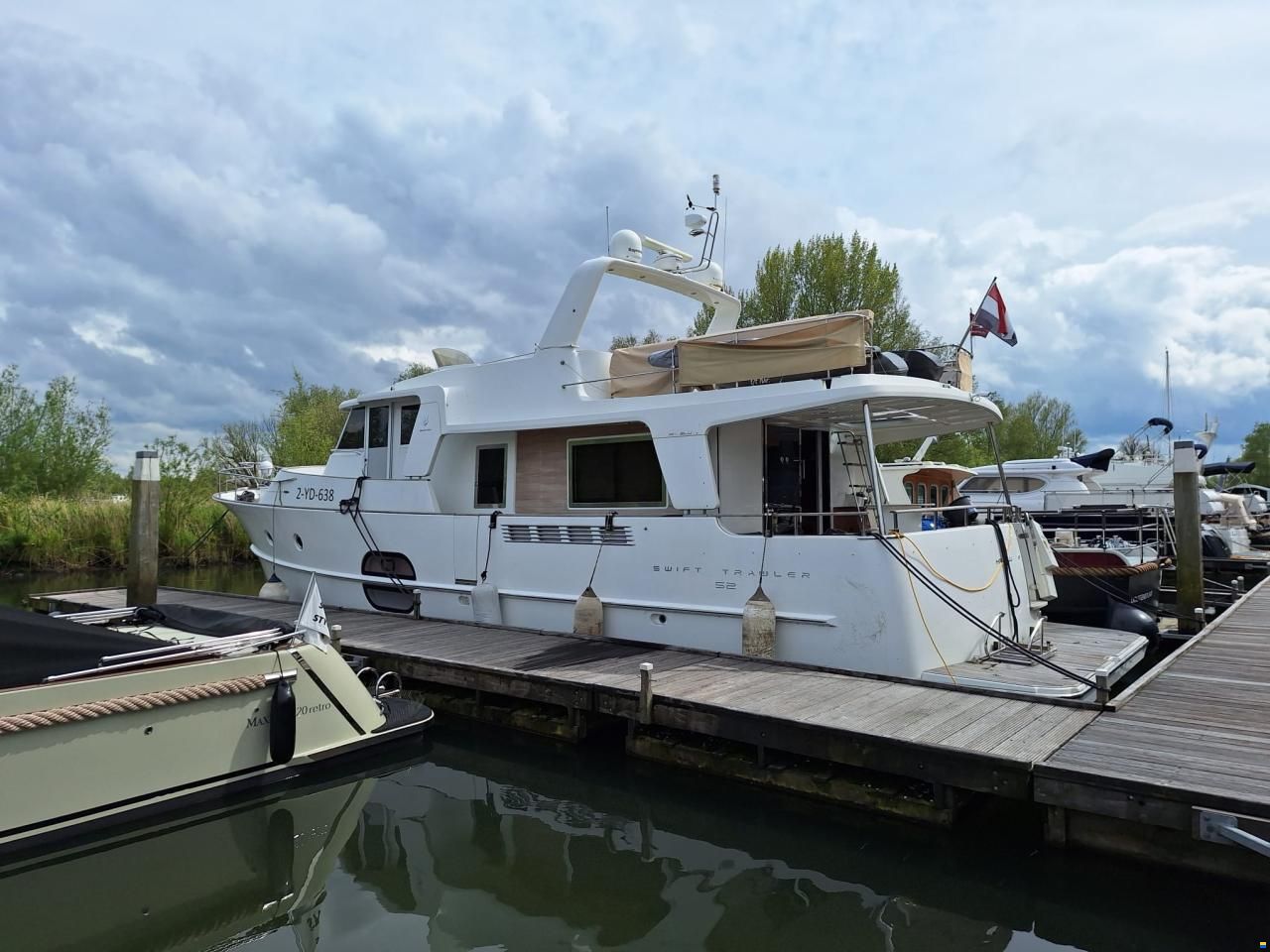 Beneteau Swift Trawler 52
