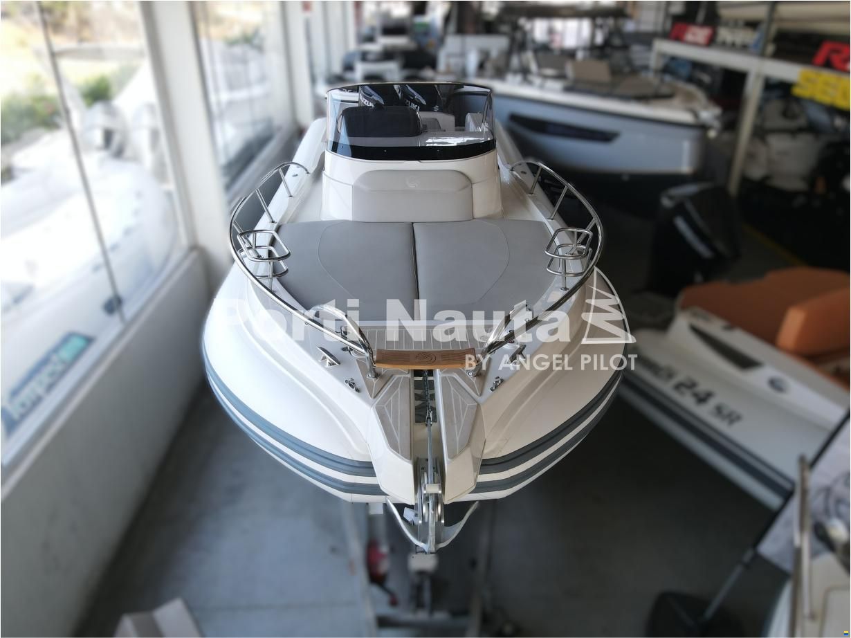 Capelli Tempest 900WA