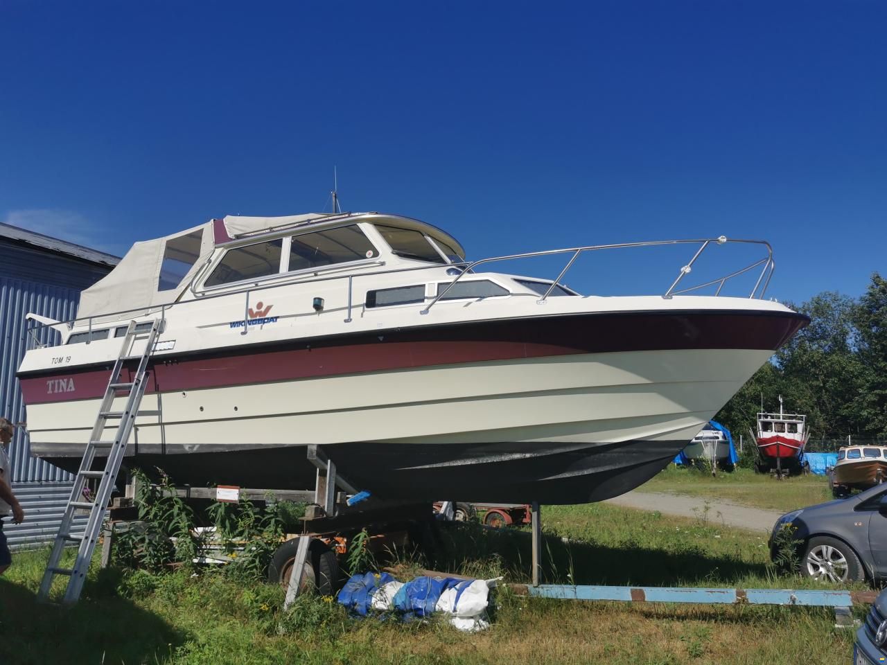 Wiking Boats 28