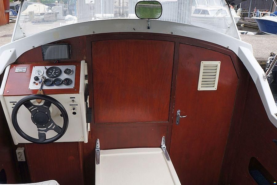 Waterland 700