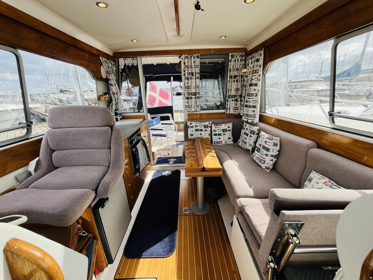 Nimbus 310 Coupe