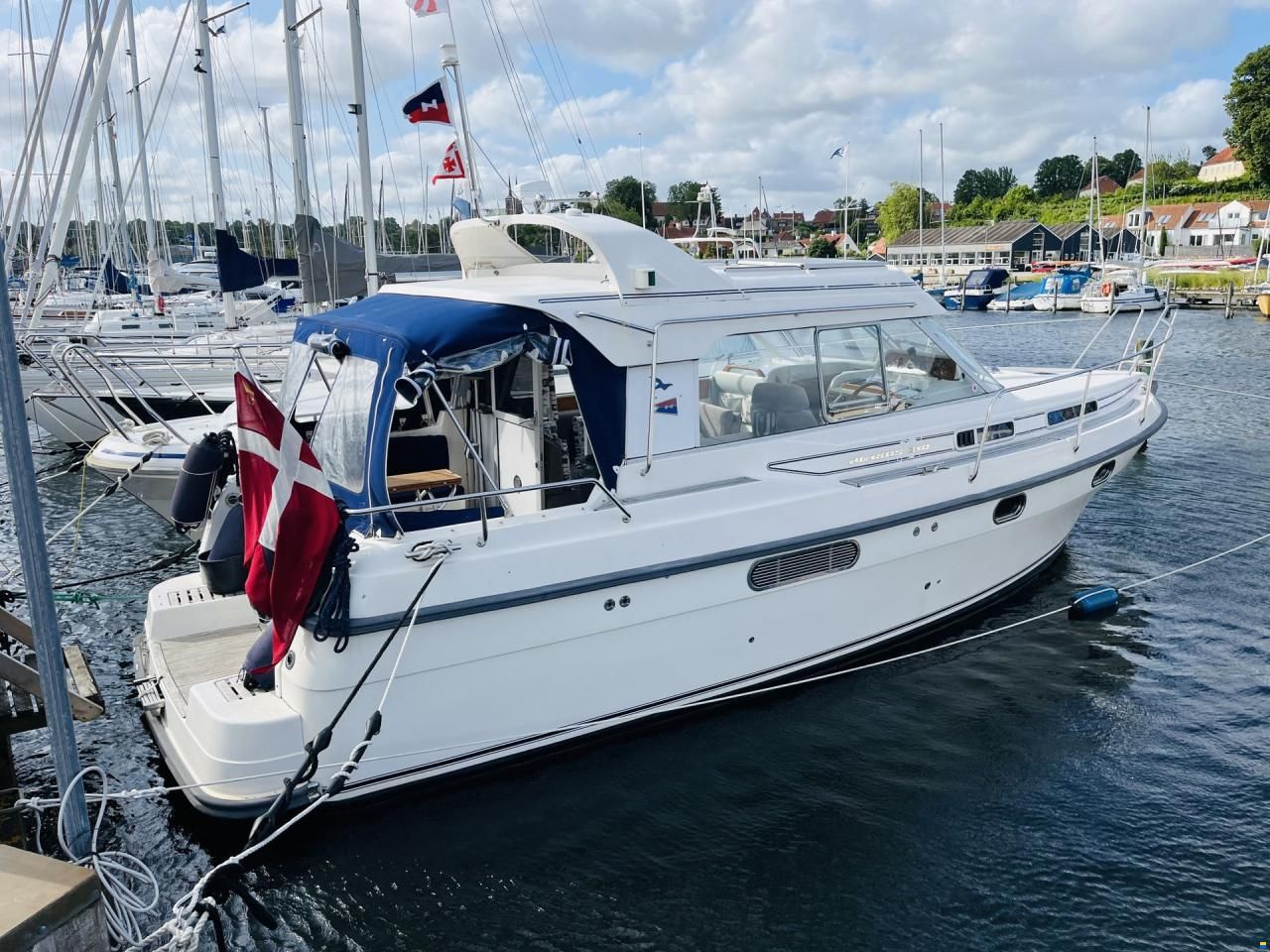 Nimbus 310 Coupe