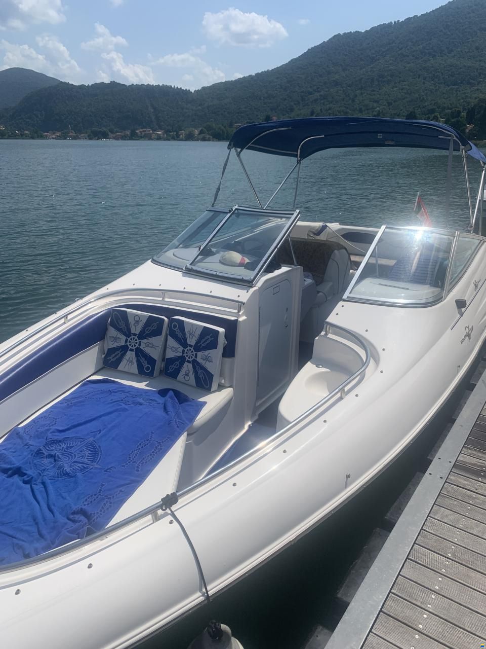 Wellcraft Eclipse 2600 Bowrider
