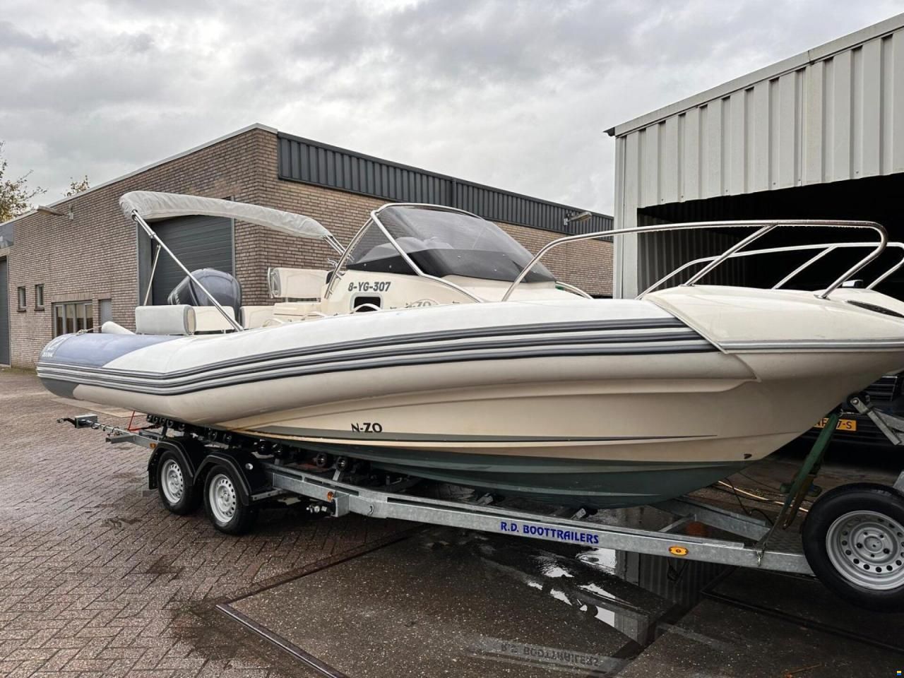 Zodiac N-ZO 700 CABINE