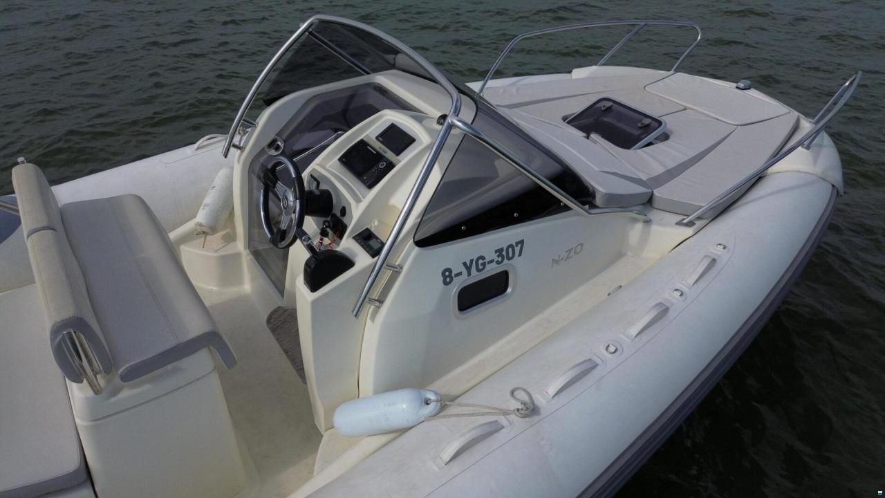 Zodiac N-ZO 700 CABINE