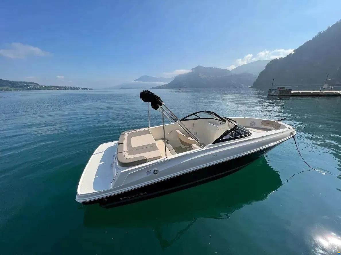 Bayliner VR4