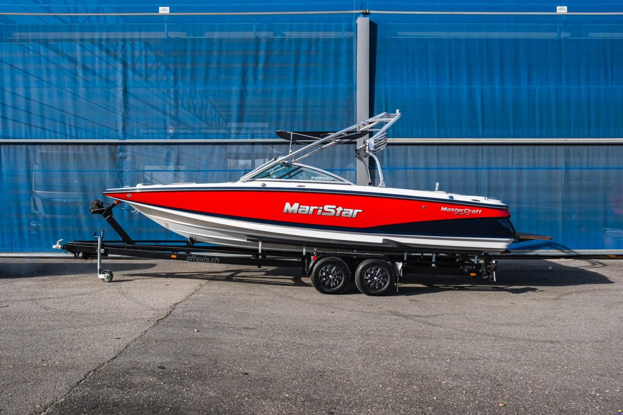 MasterCraft X45 | 2005 | rouge - navy