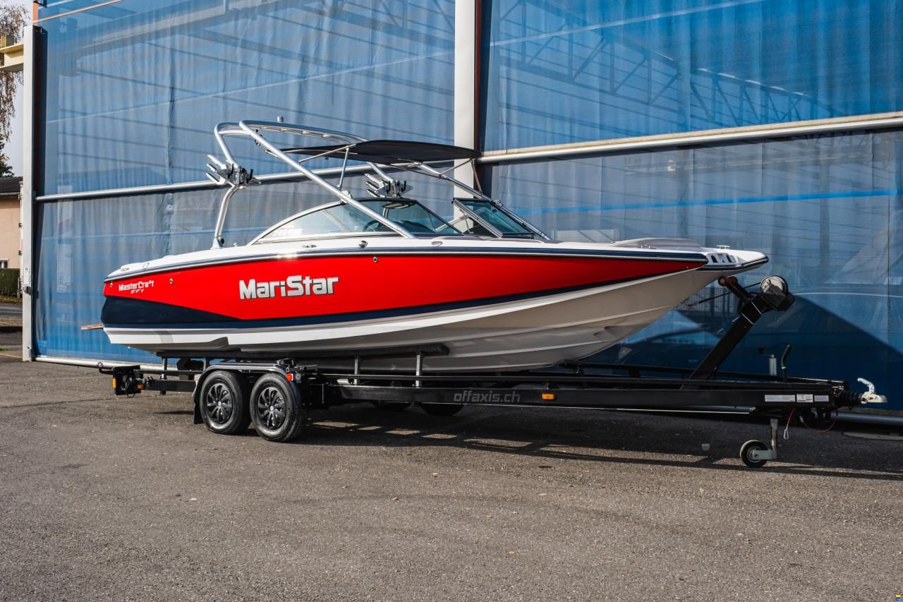 MasterCraft X45 | 2005 | rouge - navy