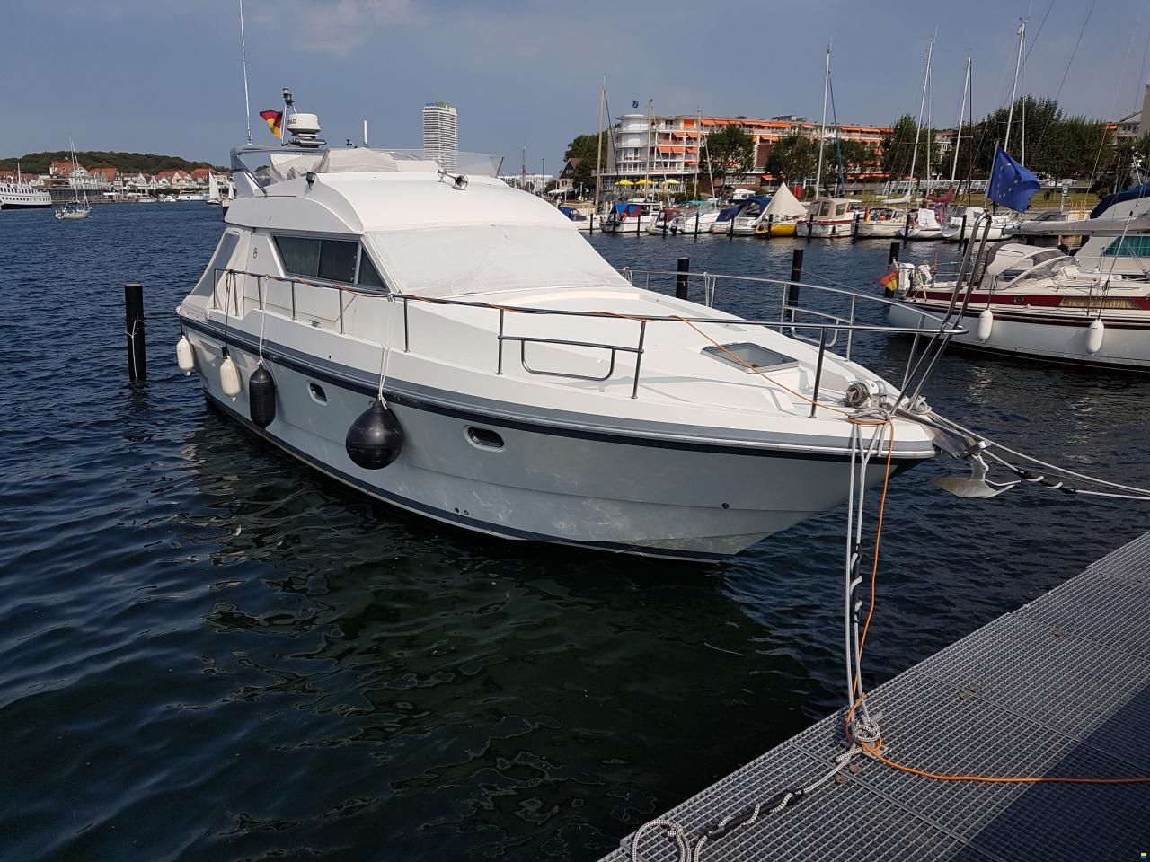 Mochi Craft Europa 40