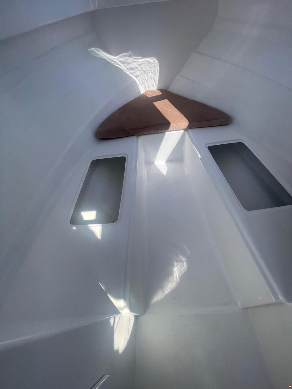 Quercus 600 Cabin
