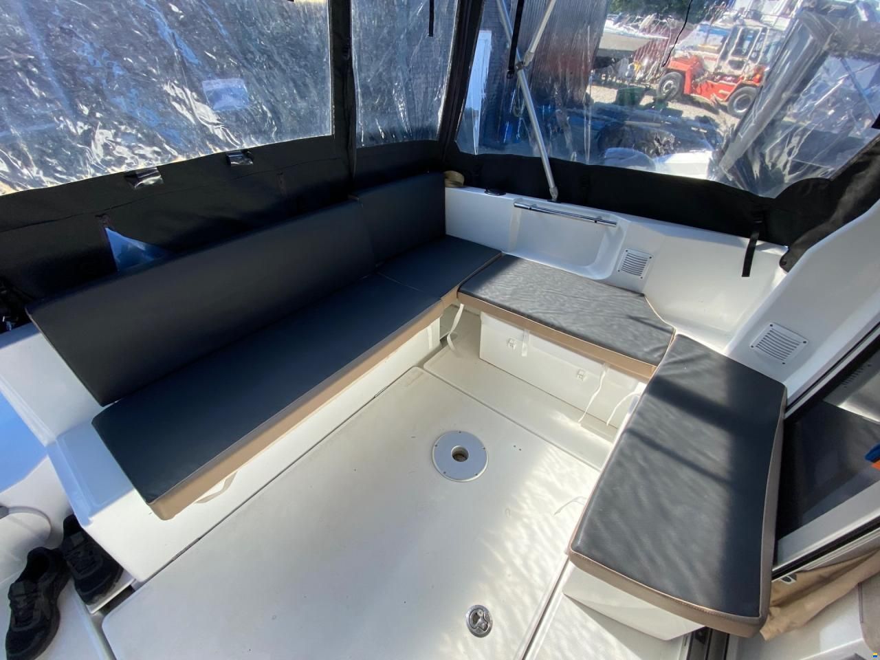 Jeanneau Merry Fisher 795