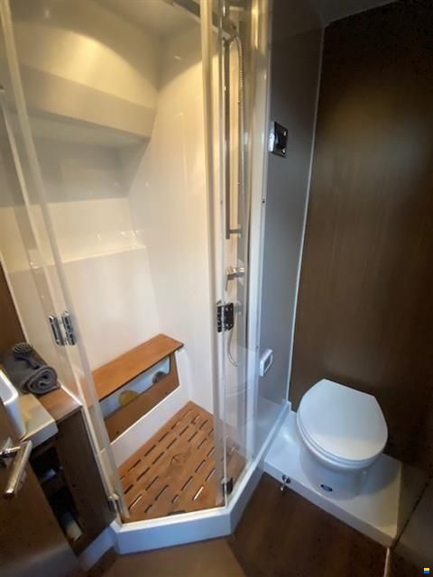 Sealine F530