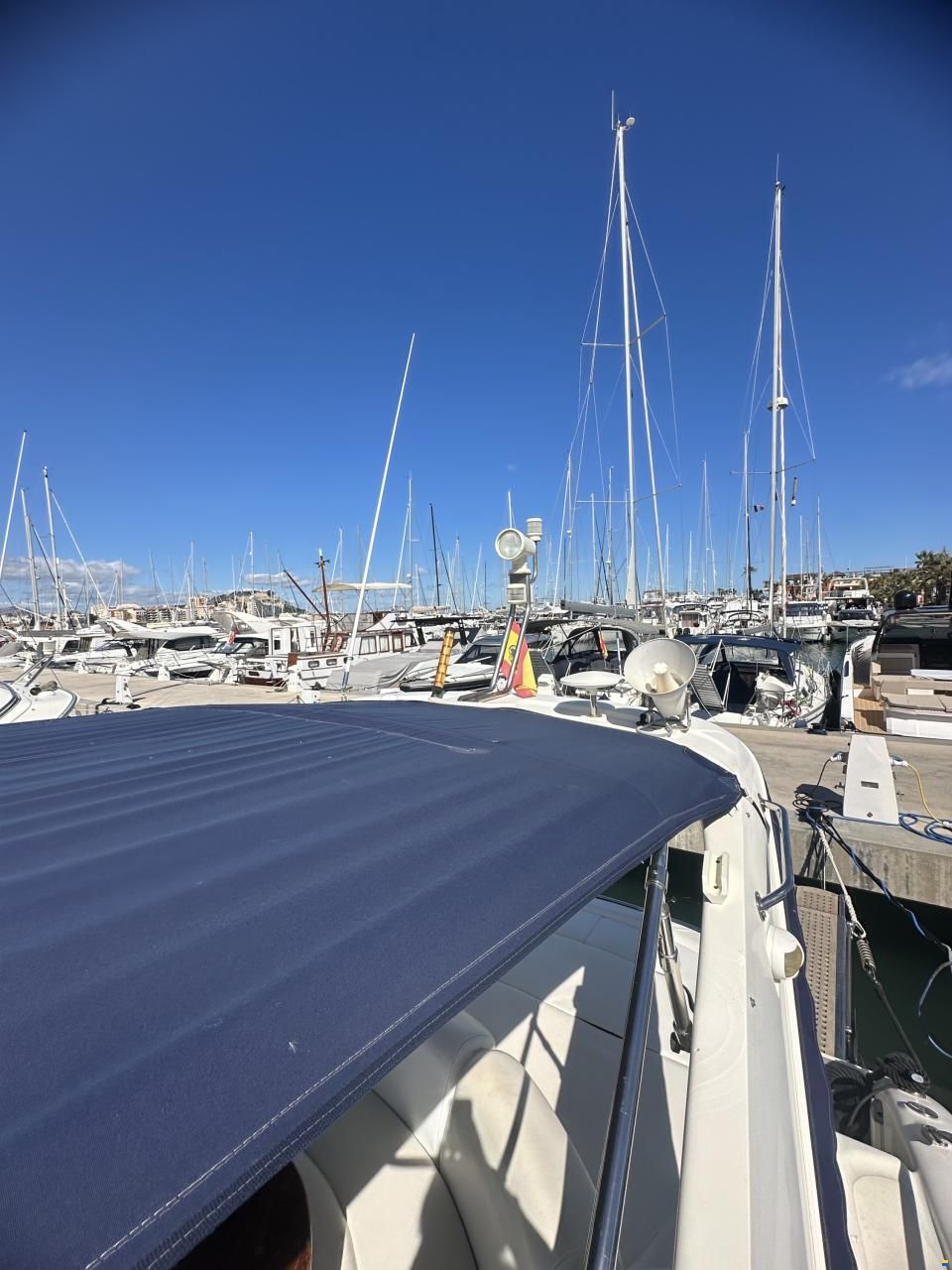 Atlantis 42