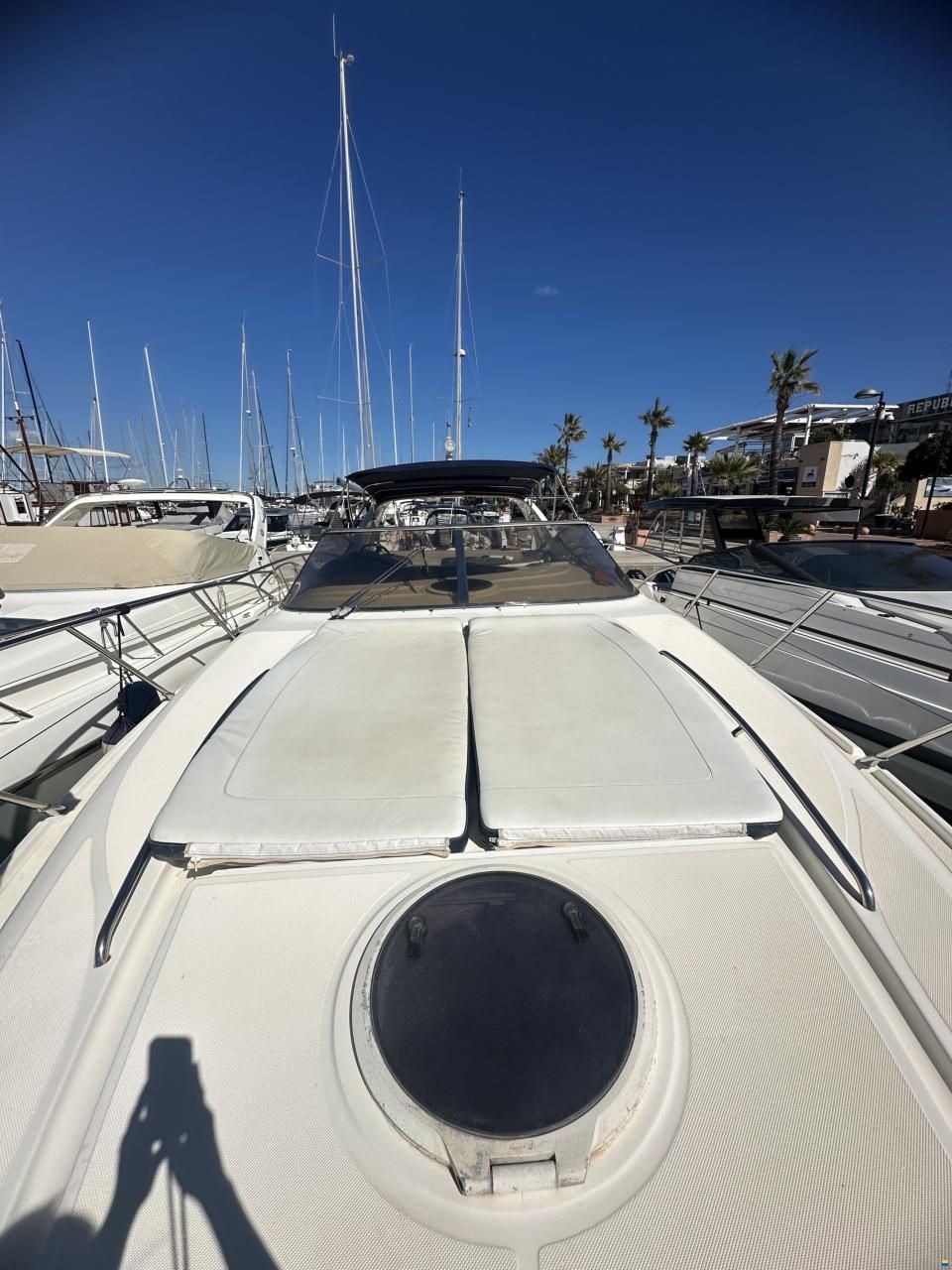 Atlantis 42