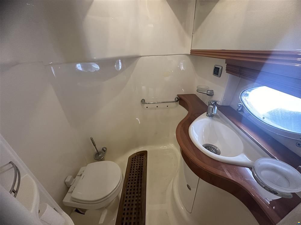 Atlantis 42