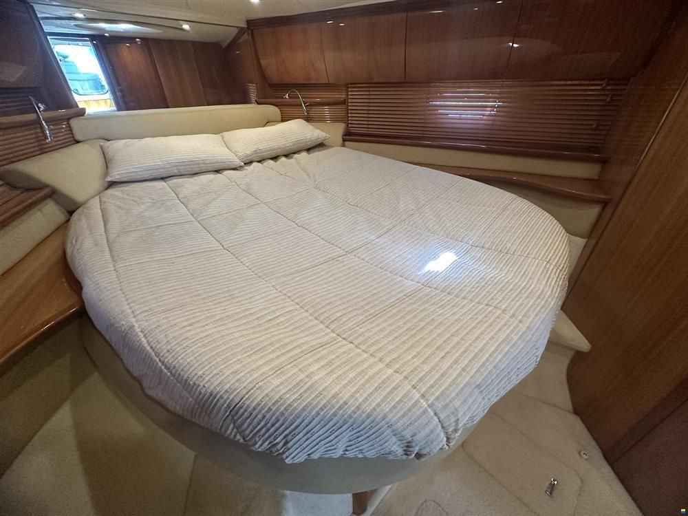 Atlantis 42