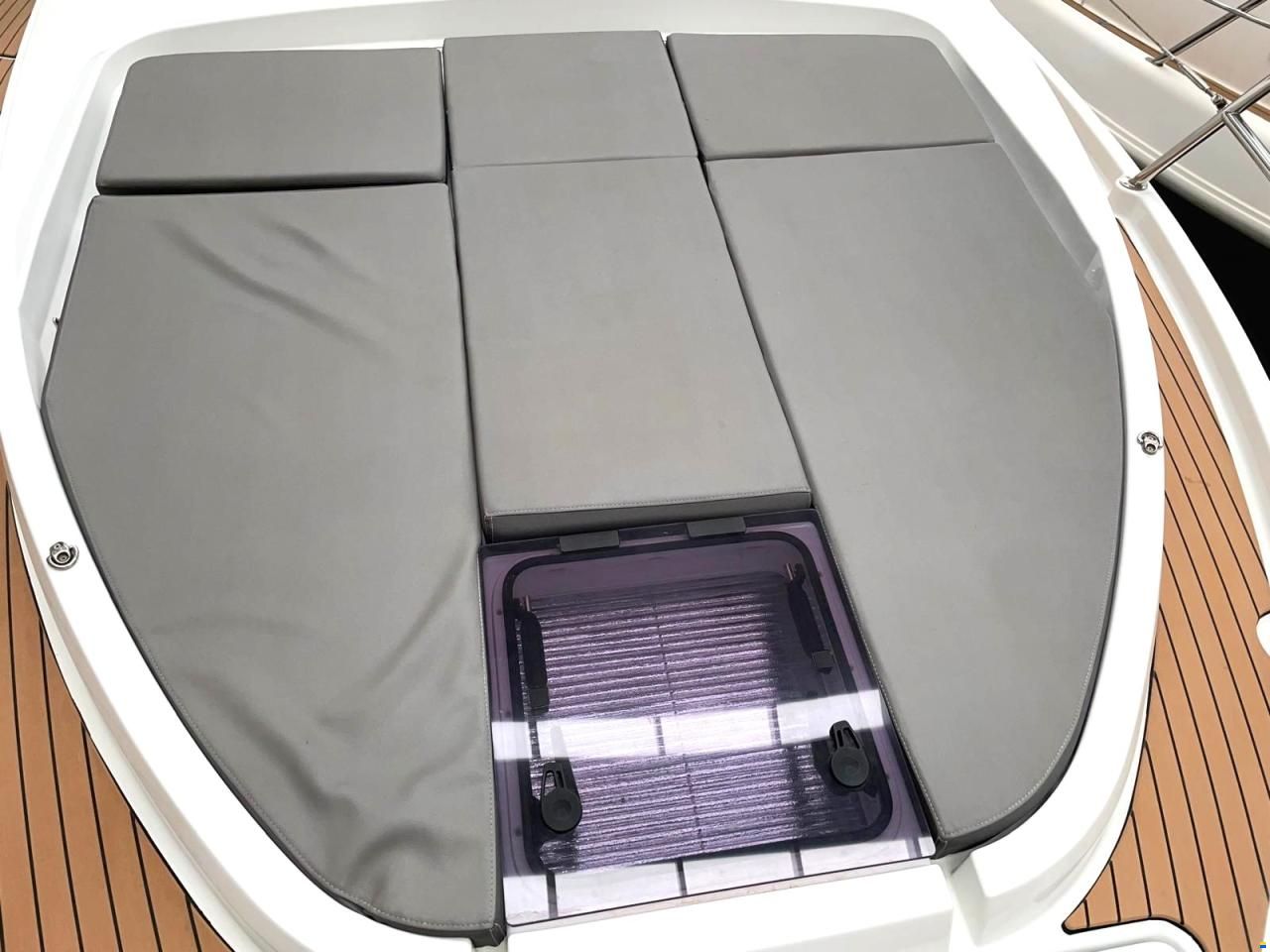 Beneteau Antares 11