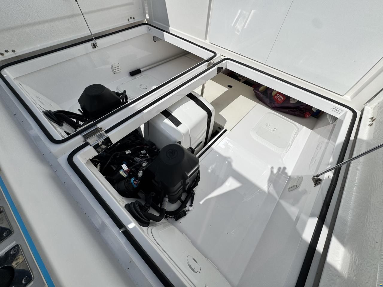 Axopar 37 Cross Cabin Brabus Line