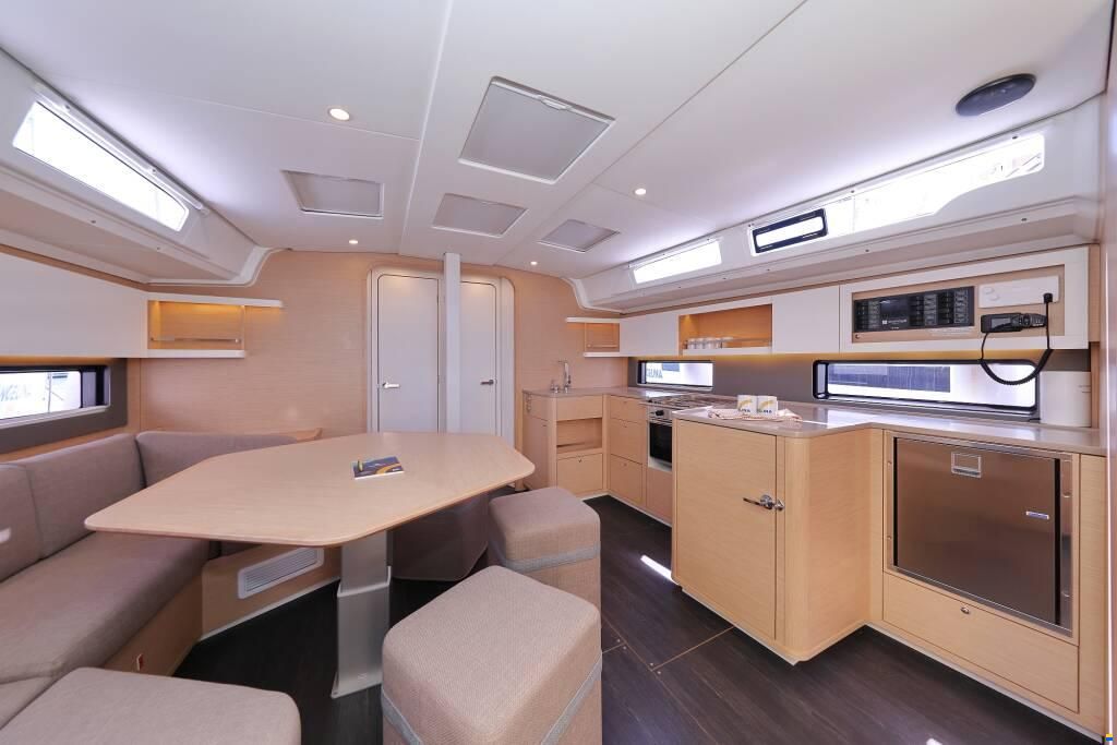 Dufour 44