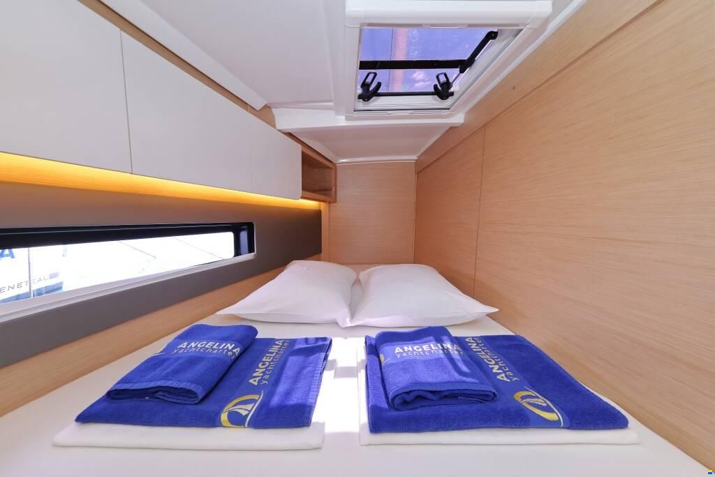 Dufour 44