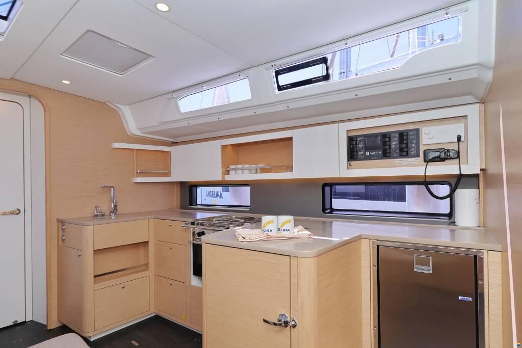 Dufour 44