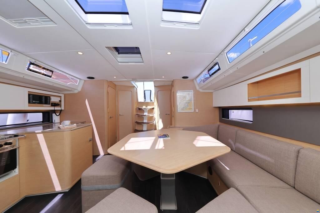 Dufour 44