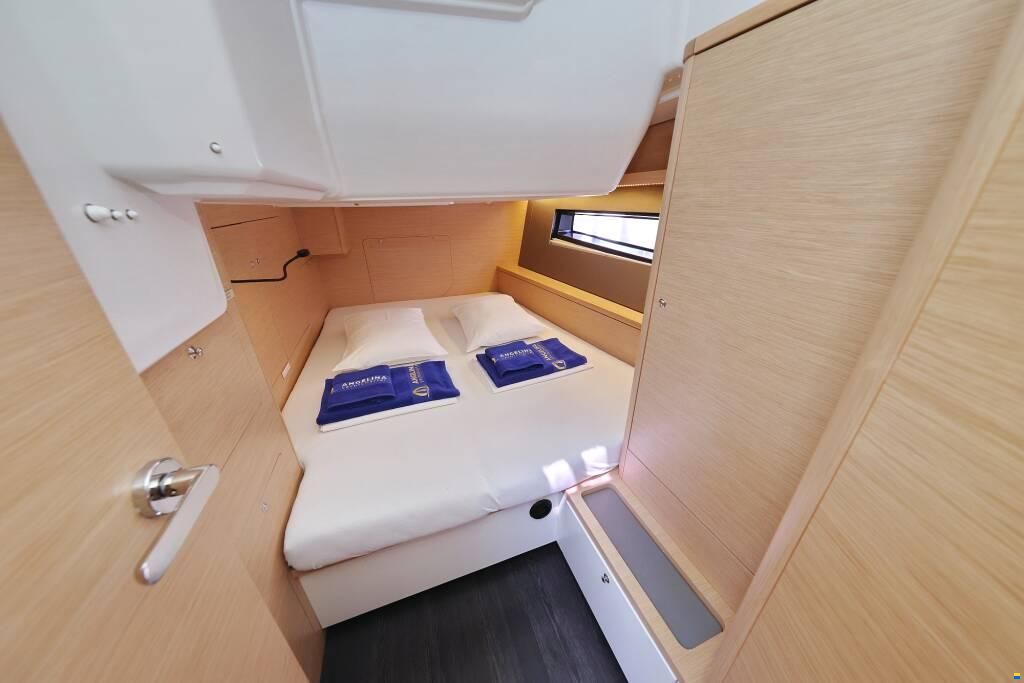 Dufour 44